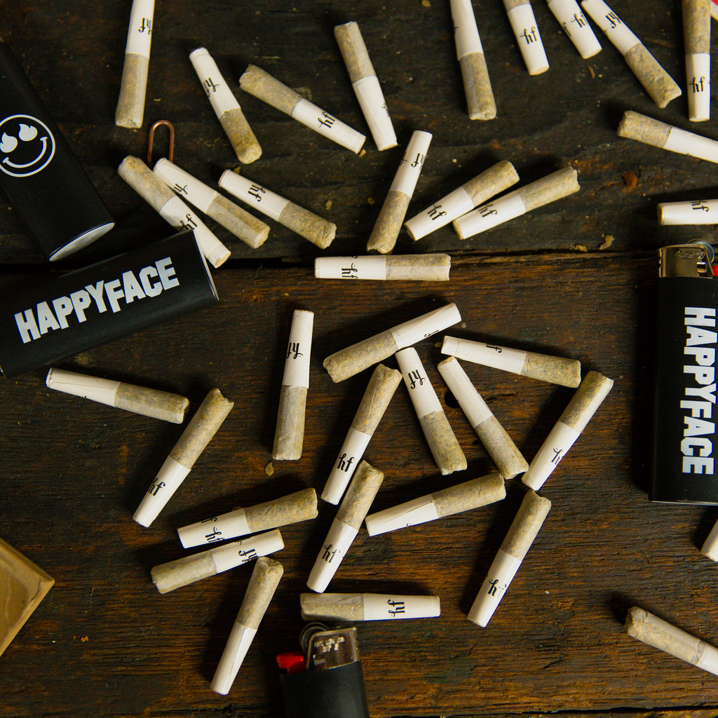 THCA Mini Pre-Rolls 3g (8 Pack Venom OG) - happyface